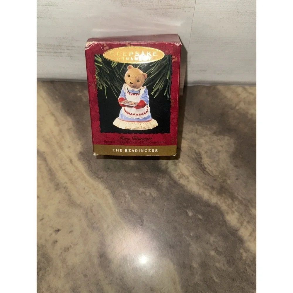 Vintage 1993 Hallmark Keepsake Ornament‎ Mama Bearinger-